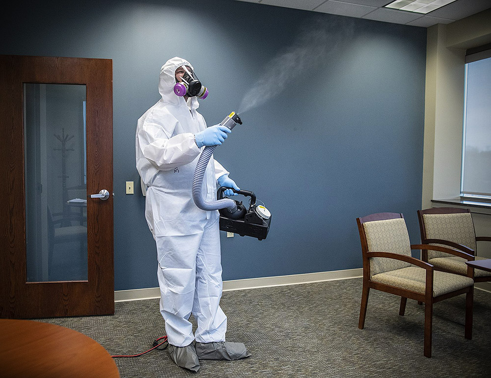 covid-virus-cleaning-professional-company